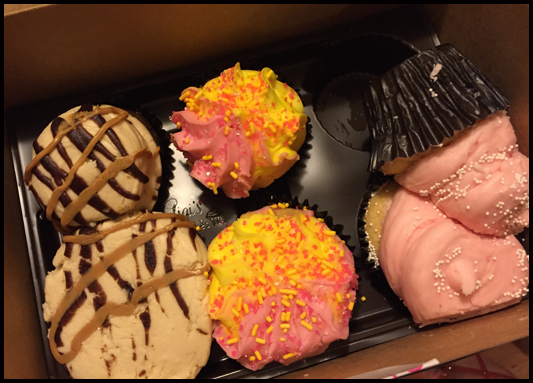 Gigi's Cupcakes smashed in box