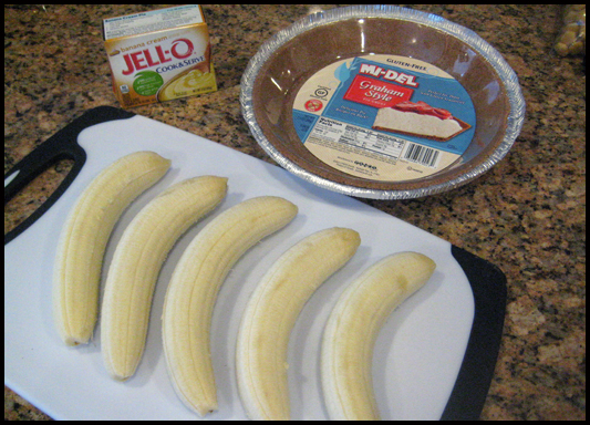 A few simple ingredients will start you on your way to a lovely banana cream pie