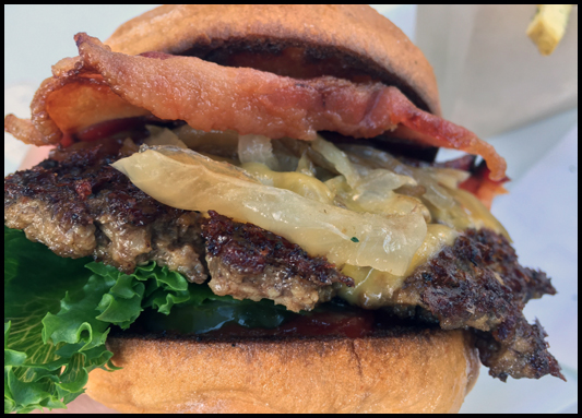 Burger Lounge ~ Delicious Grass-Fed Gluten-free Burgers